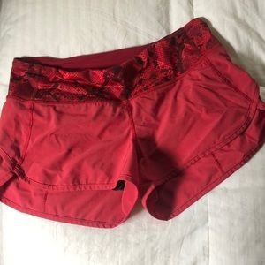 Lululemon Red Speed Up Short Size 4